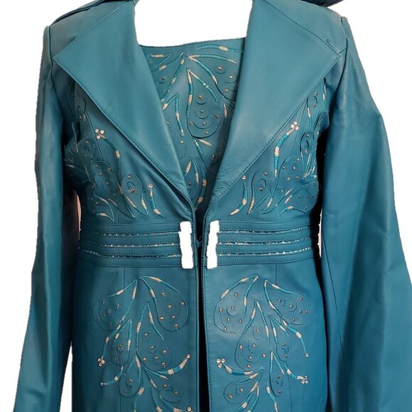 Donna Lepure NY Blue Lambskin Leather Embellished jacket/skirt size 2L Vintage - Picture 2 of 16